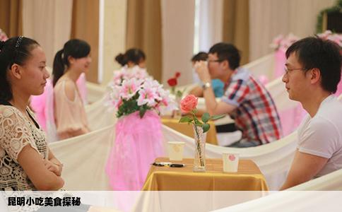 昆明小吃美食探秘